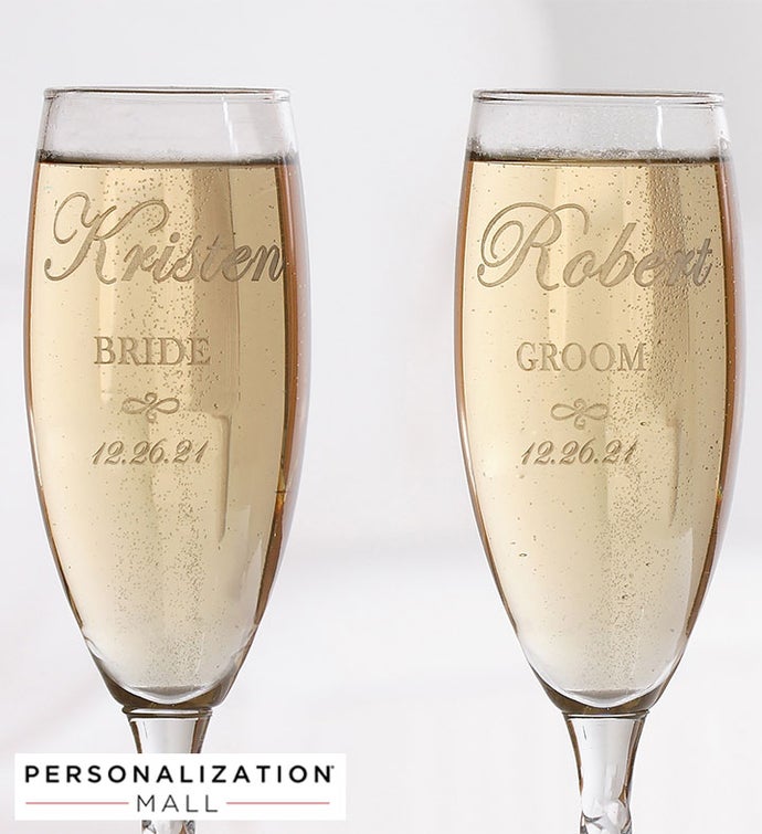 Wedding Couple Personalized Champagne Flute Set