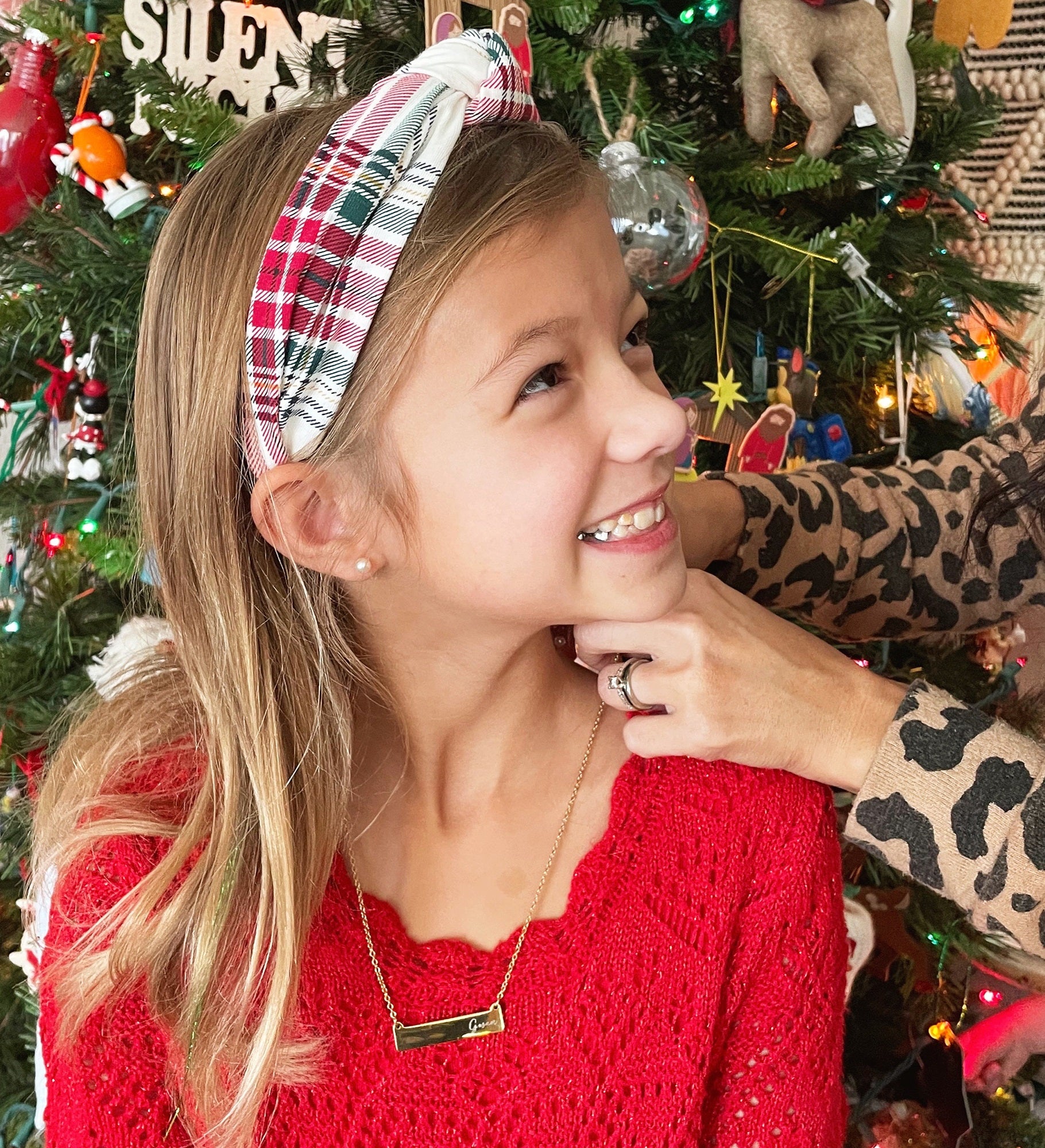 Her Personalized Nameplate Necklace