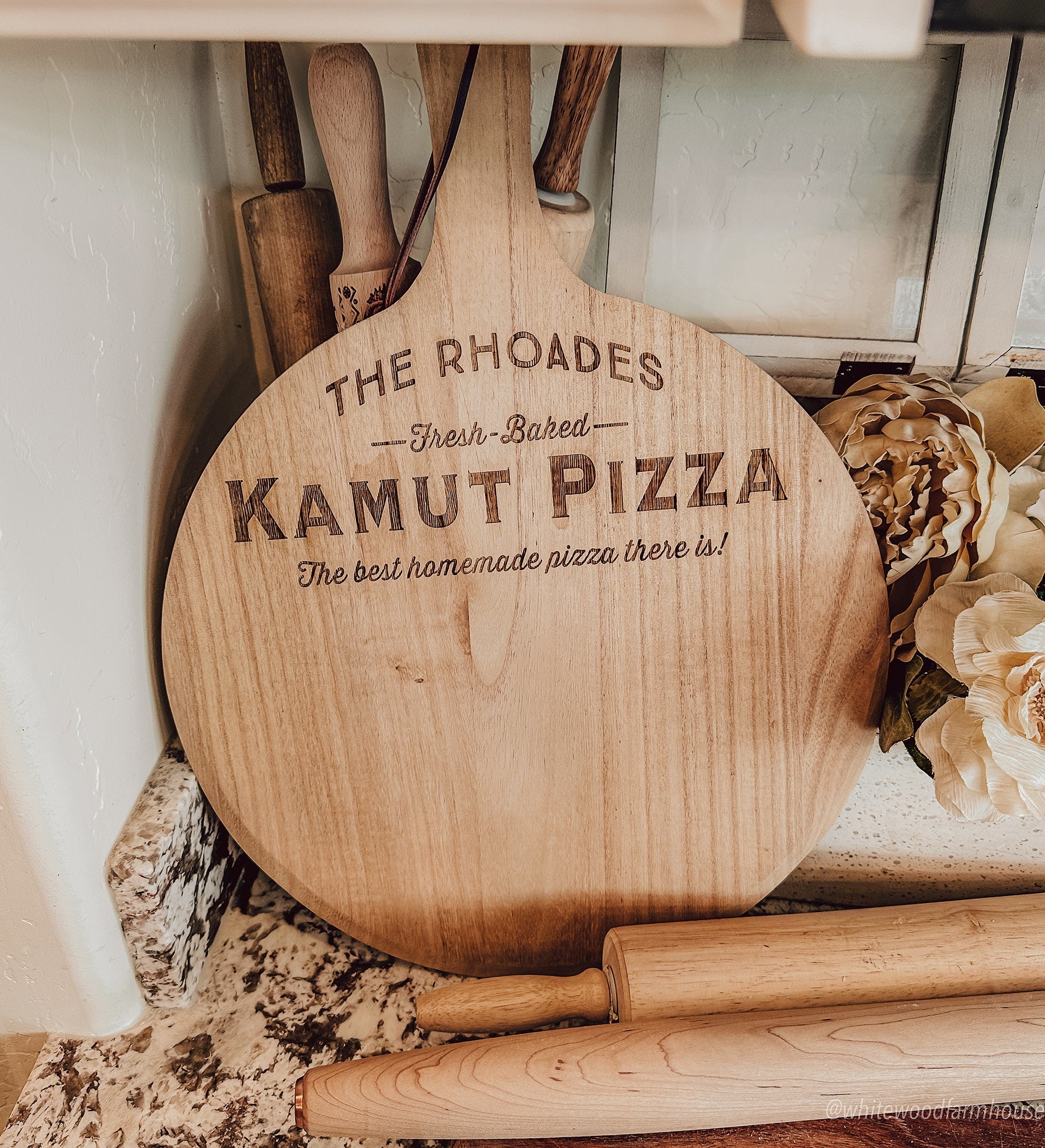 Family Pizzeria Personalized 3 Piece Wood Pizza Peel Gift Set