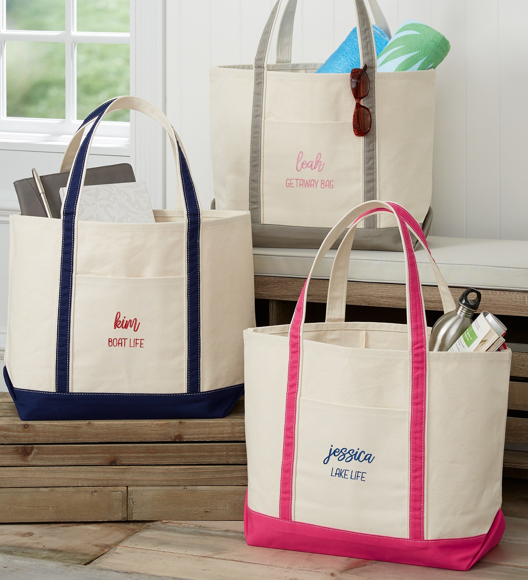 Scripty Style Weekender Embroidered Tote