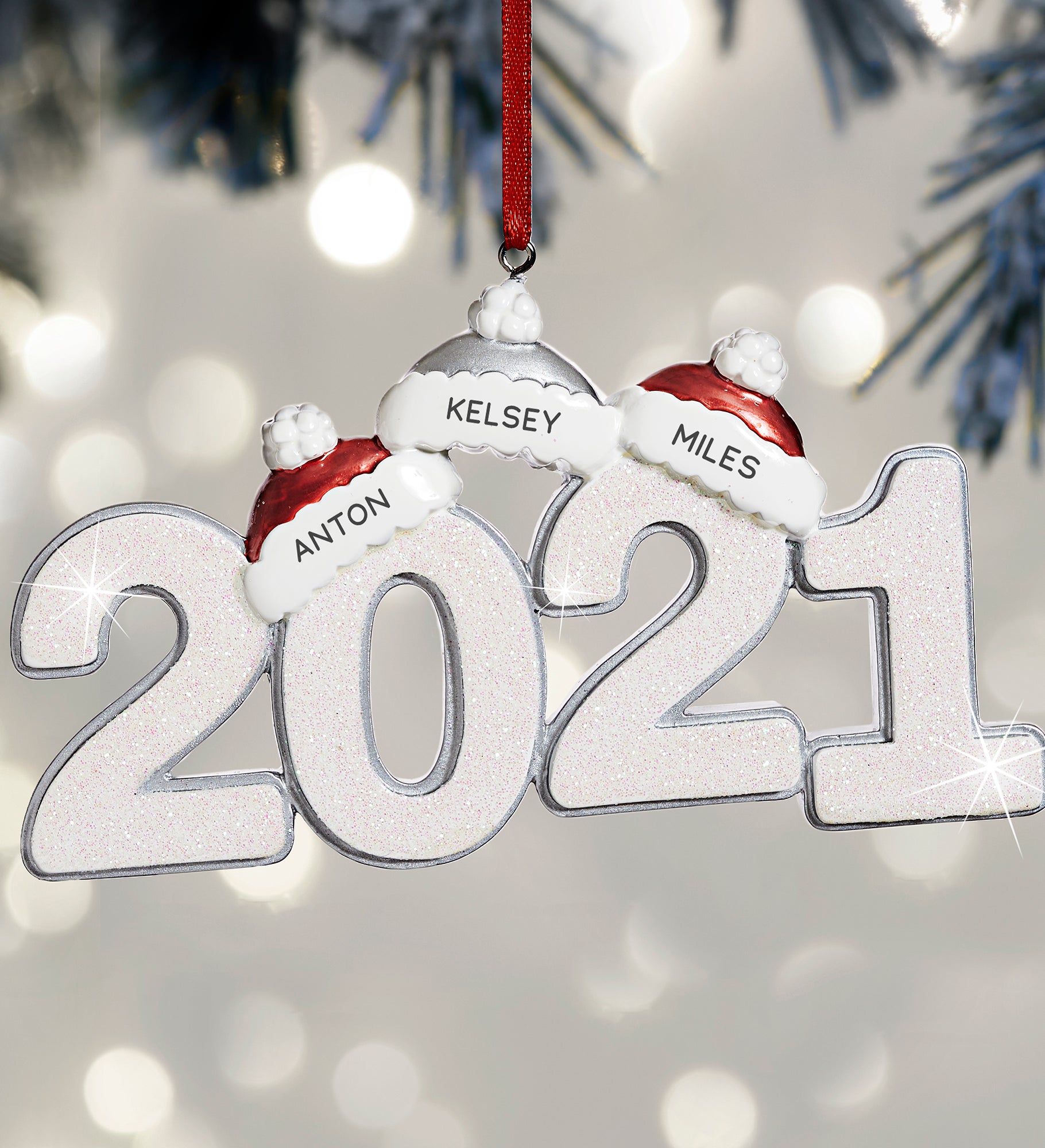 2021 Family<sup>©</sup> Personalized Ornament