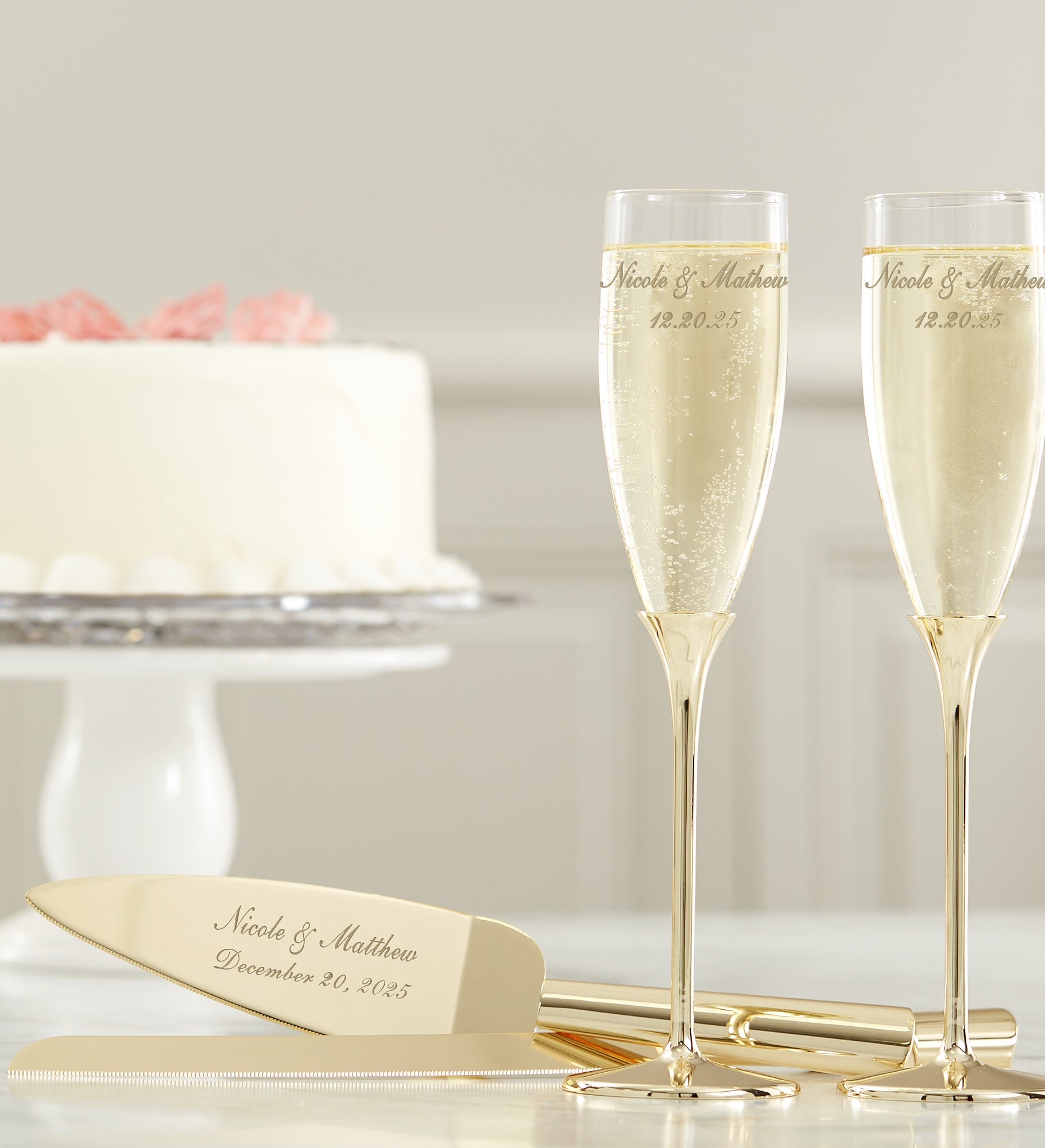 Classic Personalized Gold Wedding Flute Set