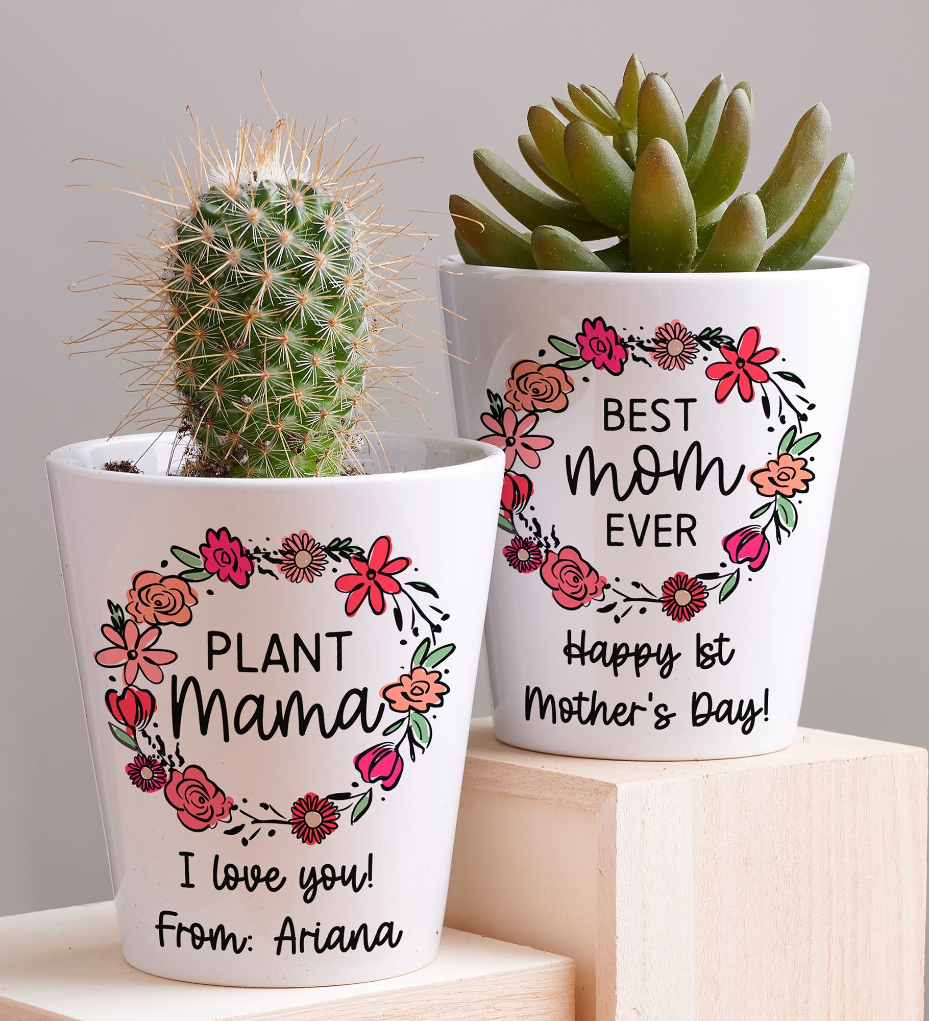 Kittenish Personalized Floral Wreath Mini Flower Pot